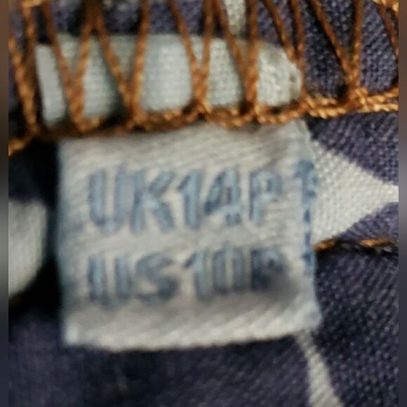 Boden Women's Dark Denim Blue Jeans Size 10P - Picture 4 of 5